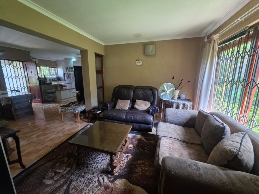 2 Bedroom Property for Sale in Vaalpark Free State
